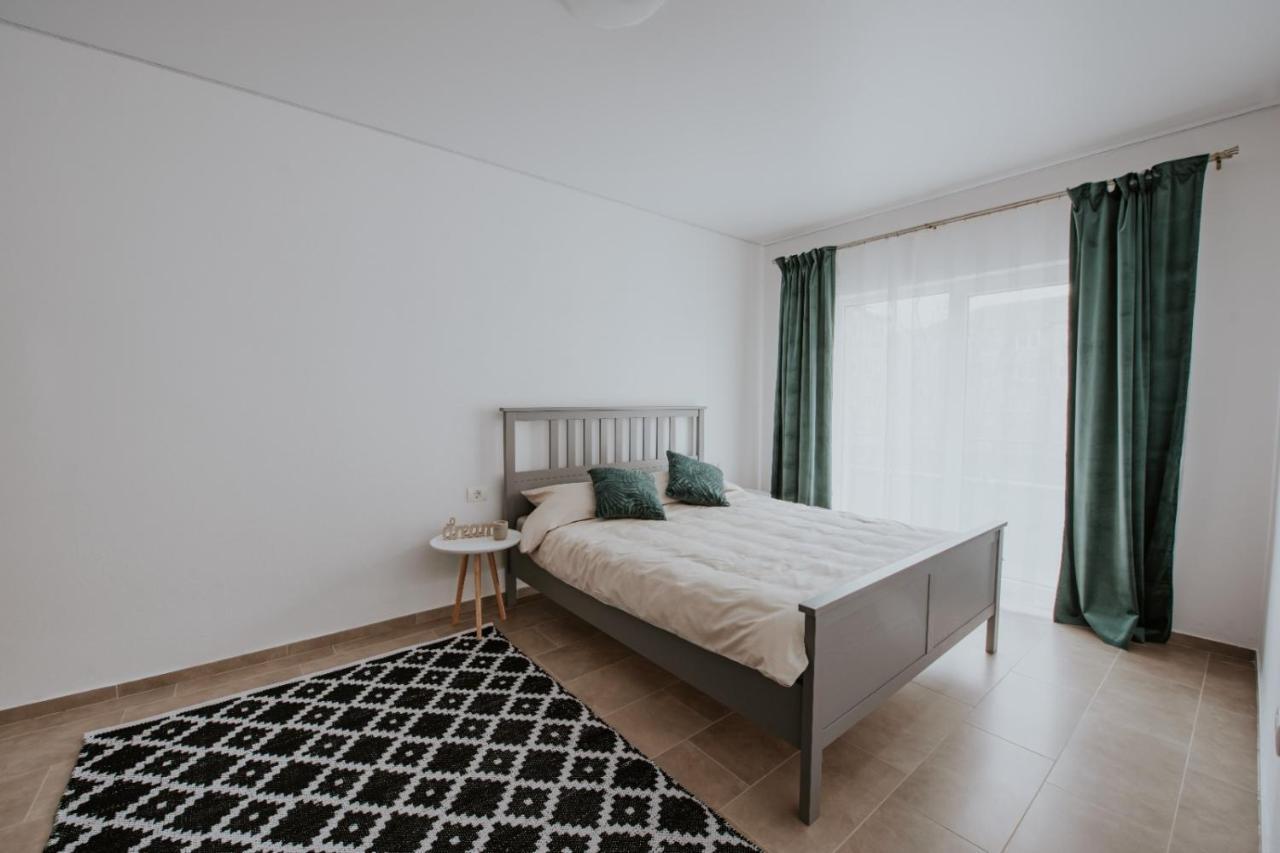 The Nook Aparthotel ティミショアラ エクステリア 写真