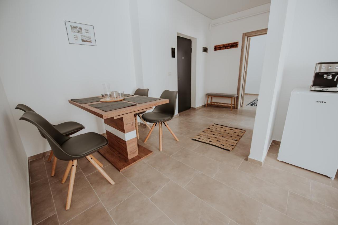 The Nook Aparthotel ティミショアラ エクステリア 写真